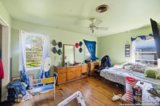 Image 19 of 27 For 235 Meadow