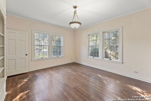 Image 10 of 19 For 231 Belvidere