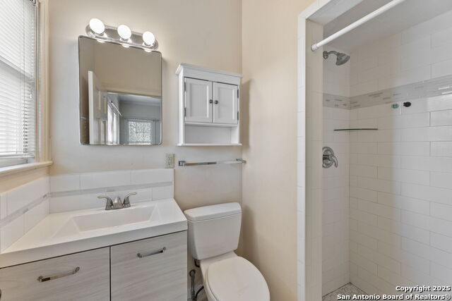 Image 12 of 19 For 231 Belvidere