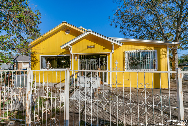 Image 2 of 25 For 1022 Hamilton S