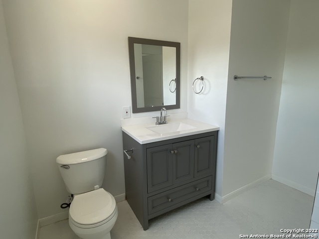 Image 16 of 30 For 202 Mccauley Blvd