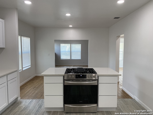 Image 21 of 30 For 202 Mccauley Blvd