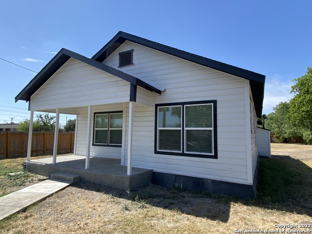 Image 3 of 30 For 202 Mccauley Blvd