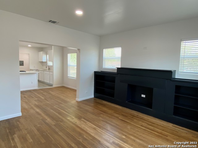 Image 6 of 30 For 202 Mccauley Blvd