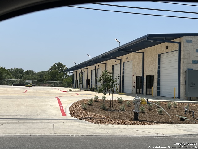 Listing photo id 7 for 13215 Judson  207