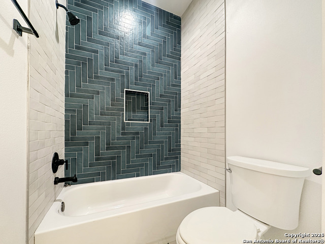 Image 19 of 22 For 721-723 Iowa 721 723