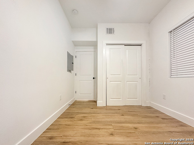 Image 8 of 22 For 721-723 Iowa 721 723