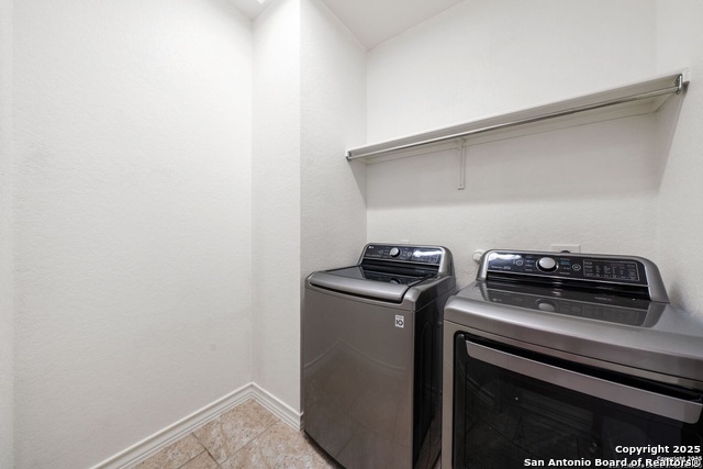 Image 26 of 30 For 14724 Costa Leon