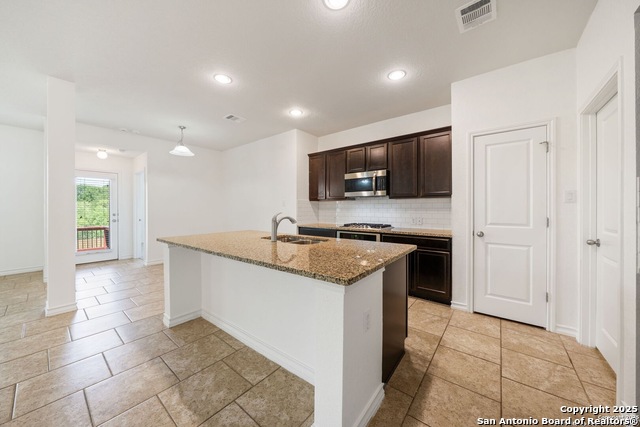 Image 8 of 30 For 14724 Costa Leon