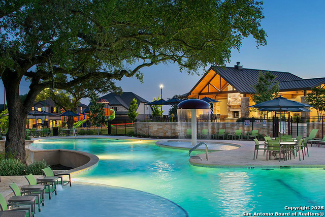 Image 3 of 29 For 13107 Braxon