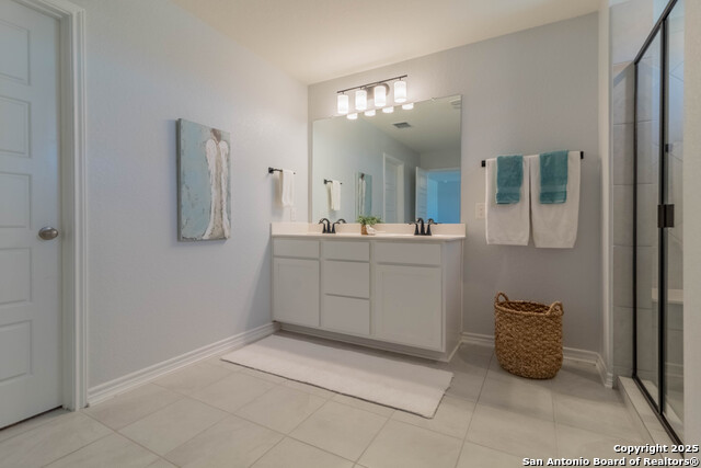 Image 22 of 36 For 14859 Wild Hog