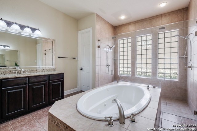 Image 14 of 21 For 18211 Branson