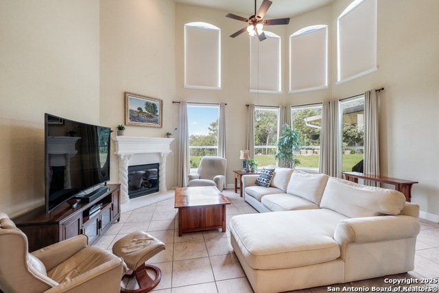 Image 7 of 21 For 18211 Branson