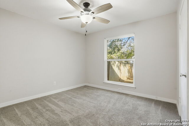 Image 21 of 33 For 6432 Forest Village