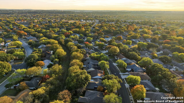 Image 31 of 33 For 6432 Forest Village