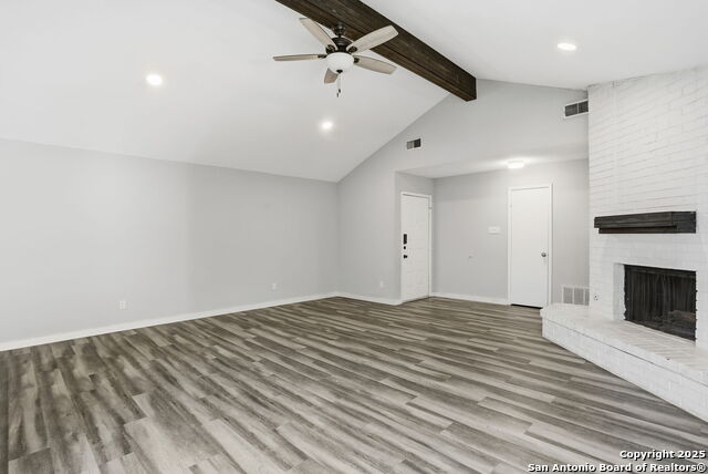 Image 8 of 33 For 6432 Forest Village