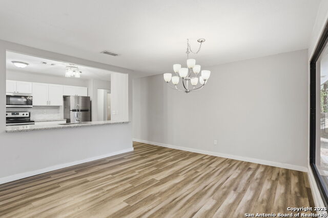 Image 9 of 33 For 6432 Forest Village