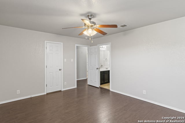 Image 31 of 40 For 4403 Harrisburg