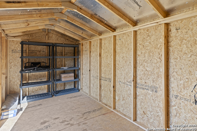 Image 38 of 40 For 4403 Harrisburg