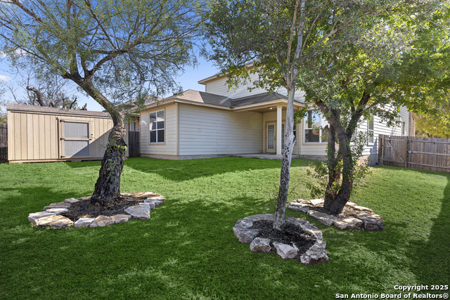 Image 39 of 40 For 4403 Harrisburg