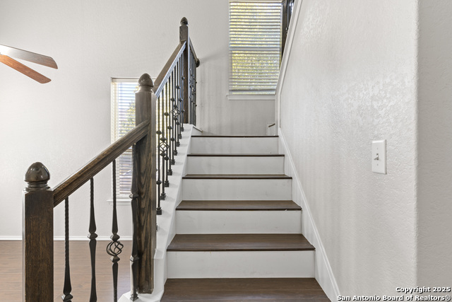 Image 8 of 40 For 4403 Harrisburg