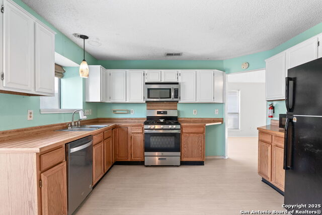 Image 7 of 20 For 7563 Tantivity