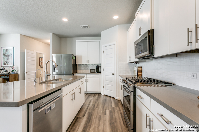 Image 10 of 35 For 15051 Summer Lynn Place