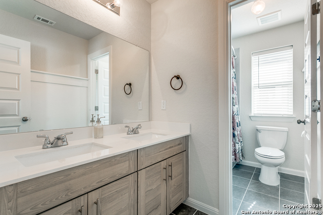 Image 18 of 35 For 15051 Summer Lynn Place