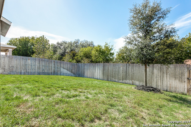 Image 31 of 35 For 15051 Summer Lynn Place