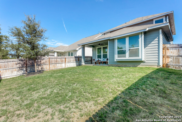 Image 32 of 35 For 15051 Summer Lynn Place