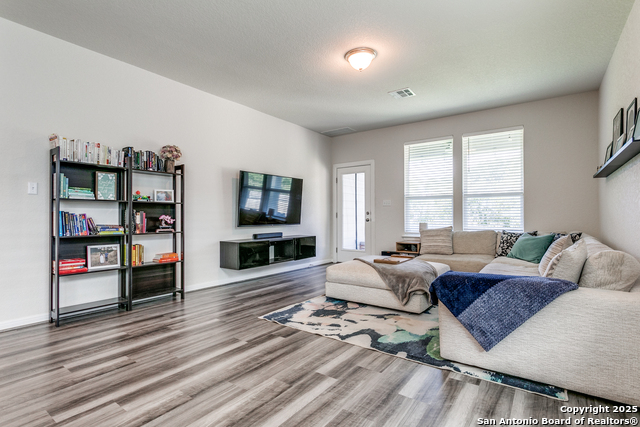 Image 7 of 35 For 15051 Summer Lynn Place