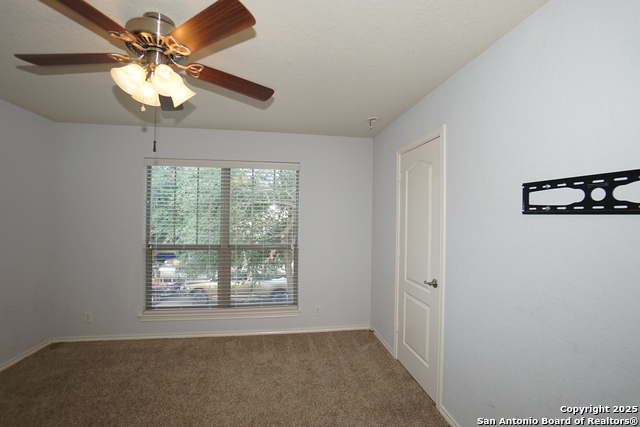 Image 23 of 26 For 8527 Pecan Cross