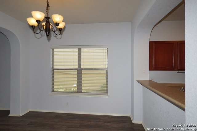 Image 6 of 26 For 8527 Pecan Cross