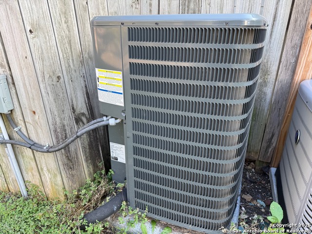 Image 18 of 18 For 12231 Magnolia Blossom