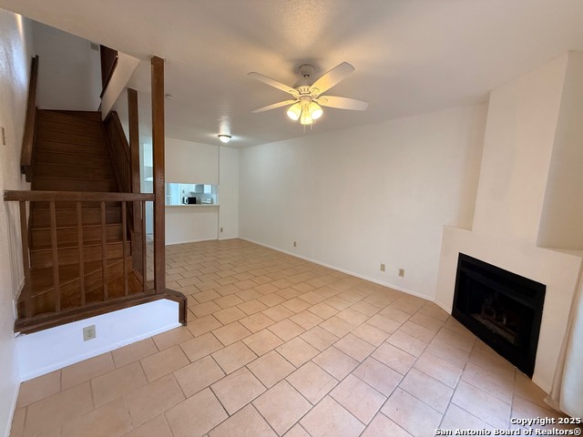 Image 3 of 18 For 12231 Magnolia Blossom