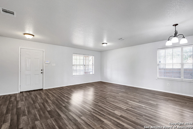 Image 2 of 28 For 10602 Butterfly Flt