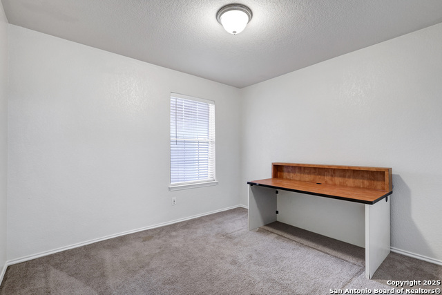 Image 26 of 28 For 10602 Butterfly Flt