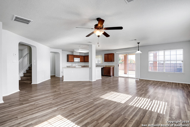 Image 6 of 28 For 10602 Butterfly Flt