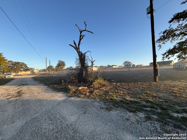 Image 4 of 23 For 410 Shady  