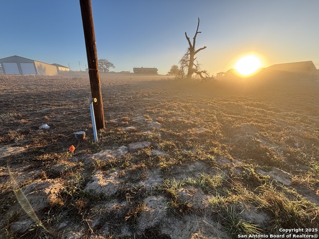 Image 7 of 23 For 410 Shady  