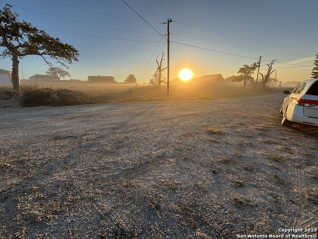 Image 8 of 23 For 410 Shady  