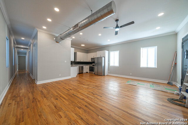 Image 14 of 48 For 118 Clark Ave