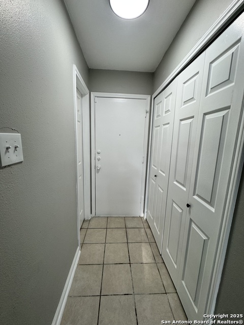 Image 24 of 49 For 11858 Amy Frances