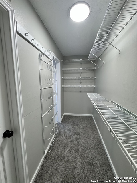 Image 40 of 49 For 11858 Amy Frances