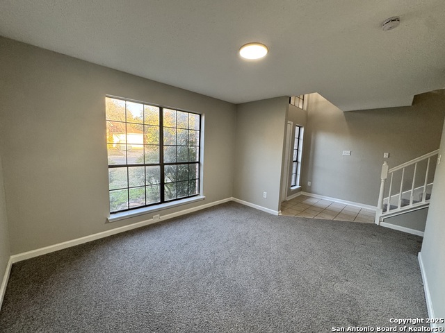 Image 8 of 49 For 11858 Amy Frances