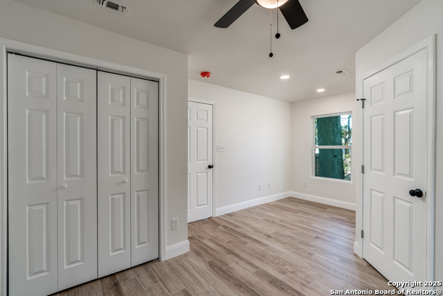 Image 16 of 30 For 227 Burke Ave