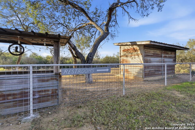 Image 11 of 61 For 247 Covey  