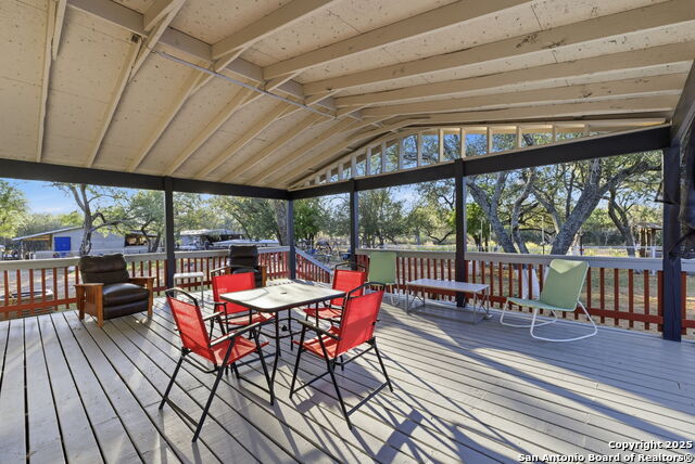 Image 18 of 61 For 247 Covey  