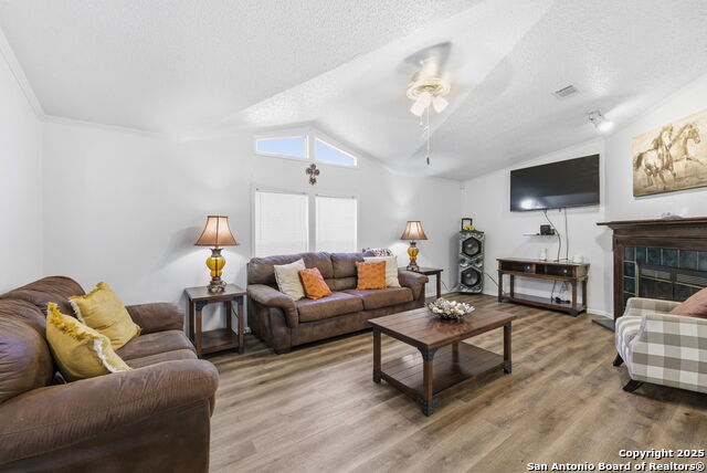 Image 24 of 61 For 247 Covey  