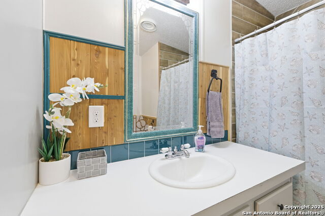 Image 33 of 61 For 247 Covey  